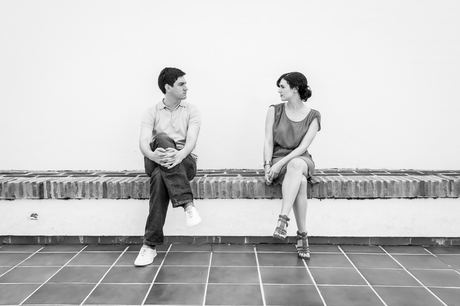 funny-couple-photograph-mijas-black-and-white